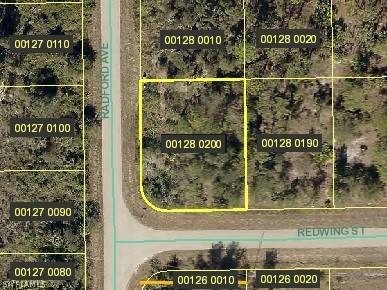 433 Redwing St., Lehigh Acres, FL 33974