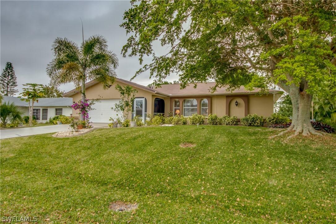 203 NE 7th Pl., Cape Coral, FL 33909