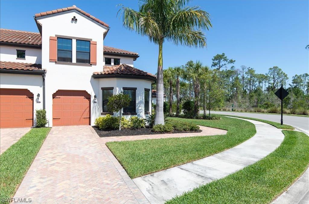 15137 Palmer Lake Cir. #103, Naples, FL 34109