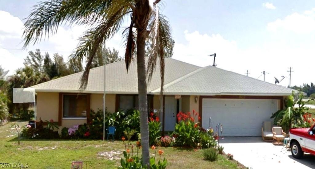 807 SW 32nd Ct., Cape Coral, FL 33991
