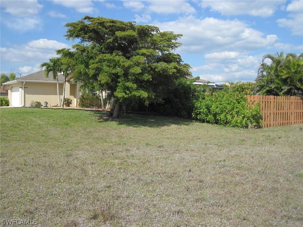 2213 NW 3rd Pl., Cape Coral, FL 33993