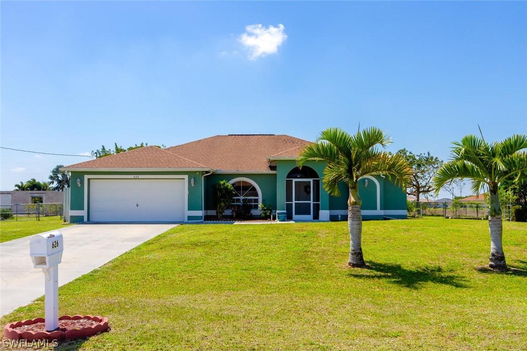 626 NW Douglas Pkwy., Cape Coral, FL 33993