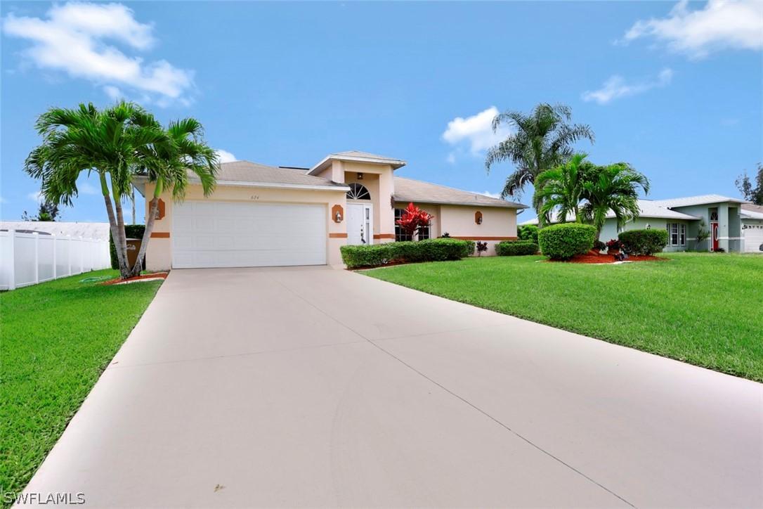 624 SW 21st Ln., Cape Coral, FL 33991