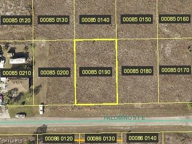 855 Palomino St., Lehigh Acres, FL 33974