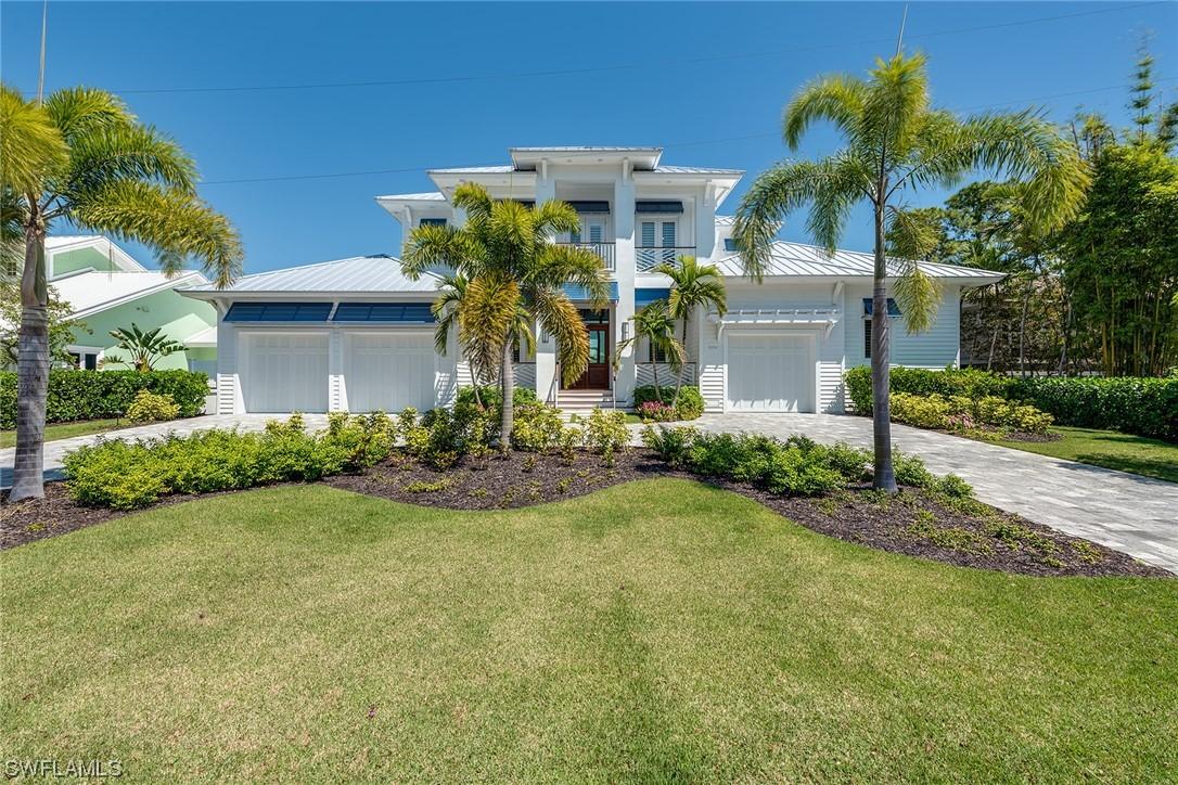 5052 Seashell Ave., Naples, FL 34103