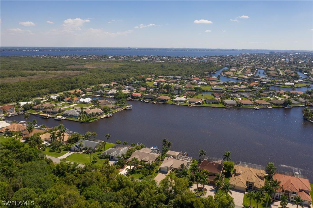 2018 Four Mile Cove Pkwy., Cape Coral, FL 33990