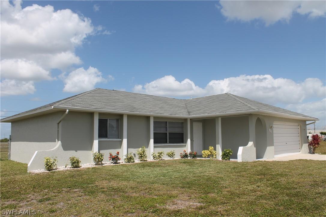 1417 NE 15th Ter., Cape Coral, FL 33909