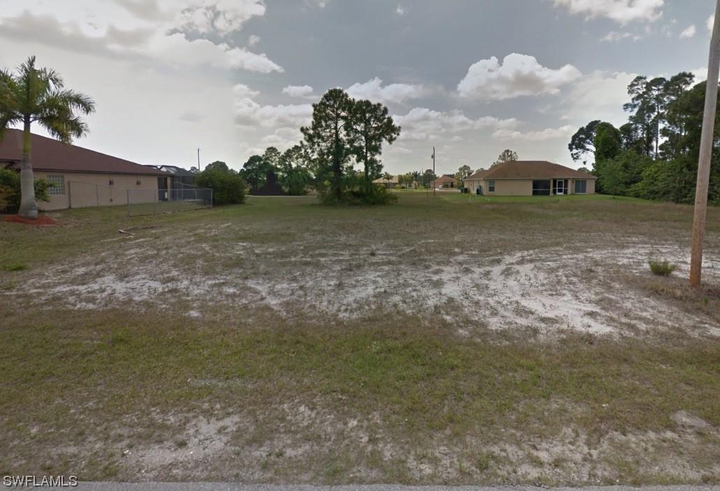 2716 NW 22nd St., Cape Coral, FL 33993