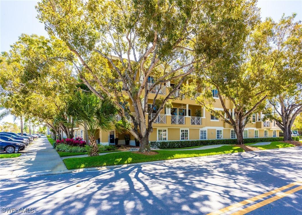 850 6th Ave. #206, Naples, FL 34102