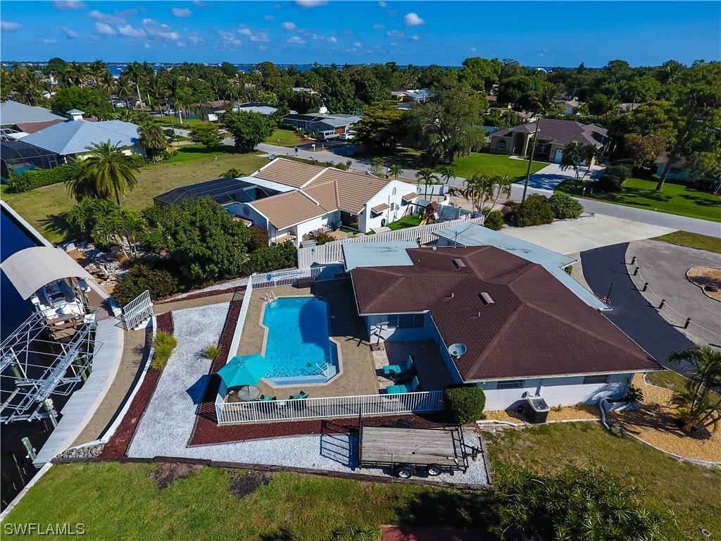 540 Keenan Ave., Fort Myers, FL 33919