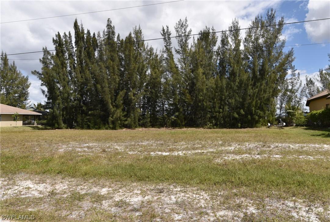1625 NW 39th Ave., Cape Coral, FL 33993