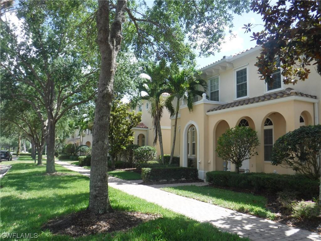 6276 Towncenter Cir., Naples, FL 34119