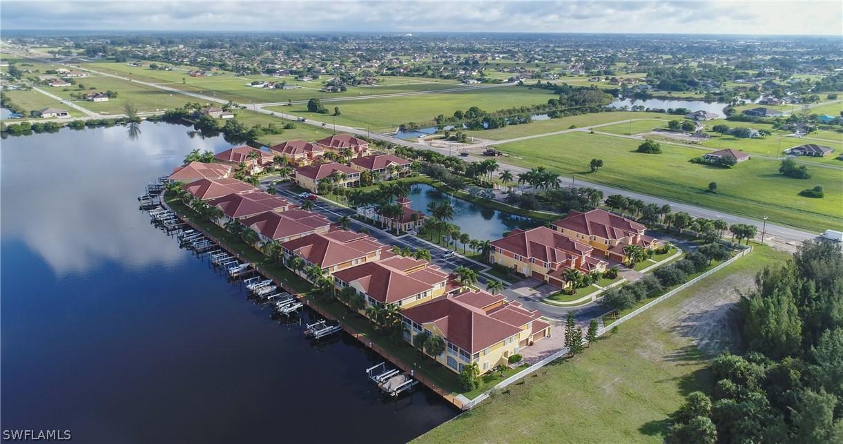 178 Shadroe Cove Cir. #901, Cape Coral, FL 33991