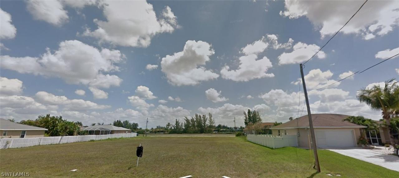 3101 Surfside Blvd., Cape Coral, FL 33914