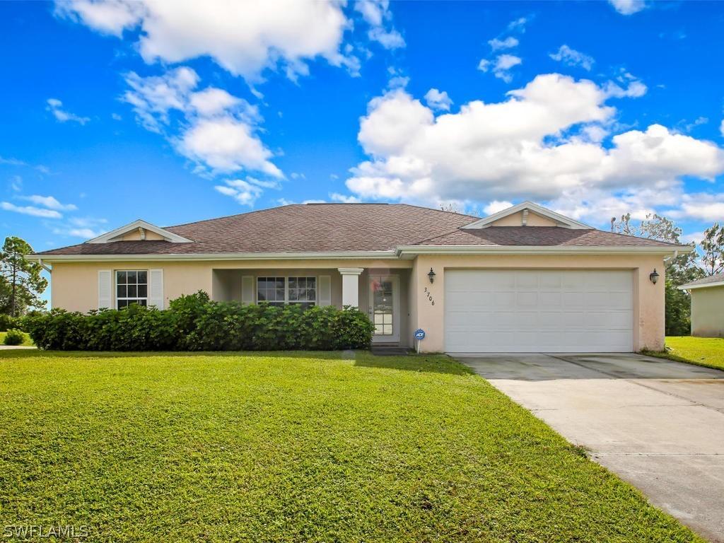 3706 Ida Ave., Lehigh Acres, FL 33971