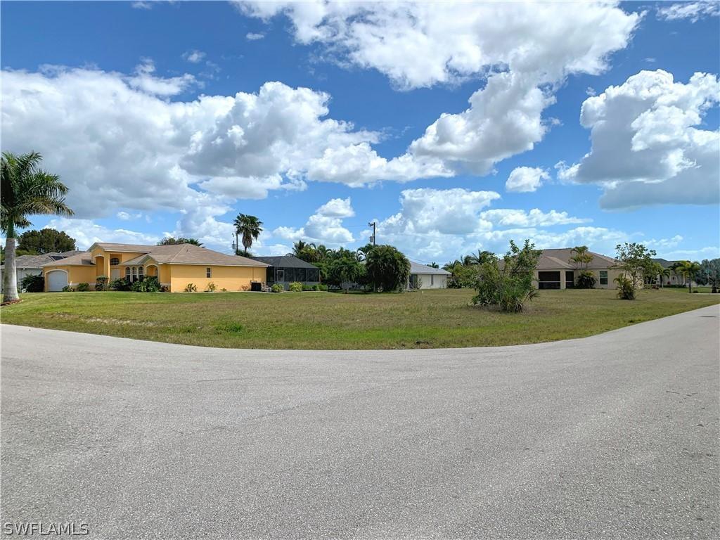 1156 SW 45th Ter., Cape Coral, FL 33914