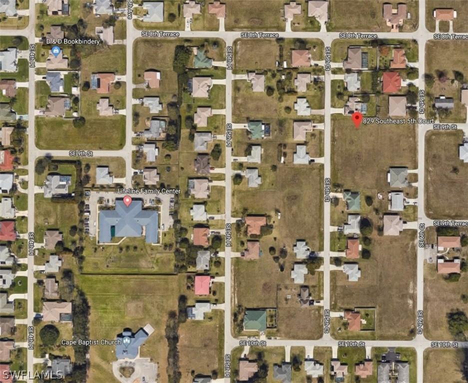 829 SE 5th Ct., Cape Coral, FL 33990