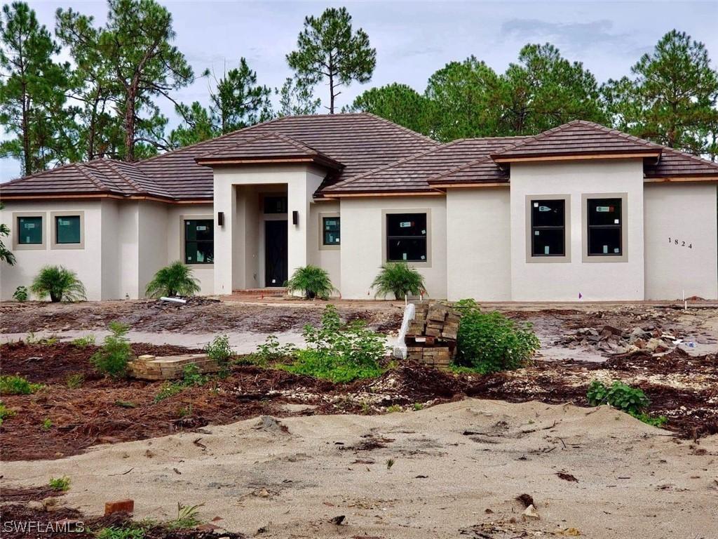 1824 17th St., Naples, FL 34117