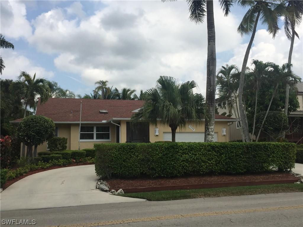 1335 Sandpiper St., Naples, FL 34102