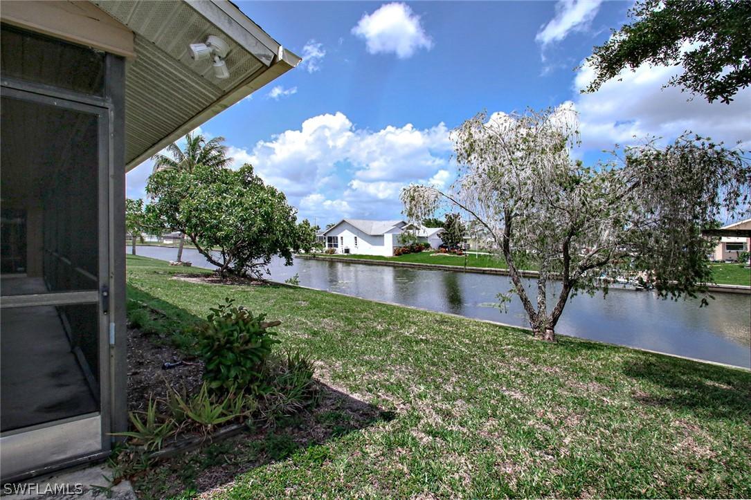 523 SE 18th Ave., Cape Coral, FL 33990