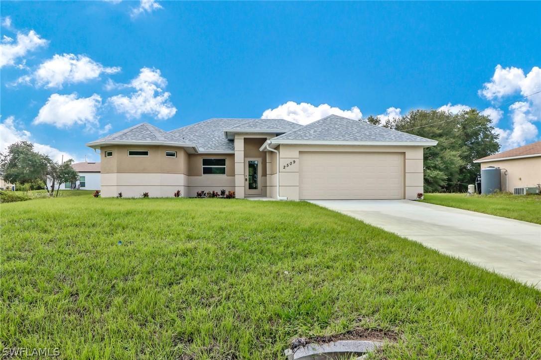2509 52nd St., Lehigh Acres, FL 33971