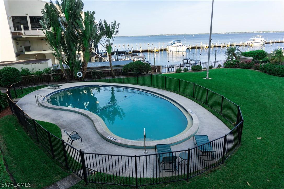 2350 W 1st St. #204, Fort Myers, FL 33901
