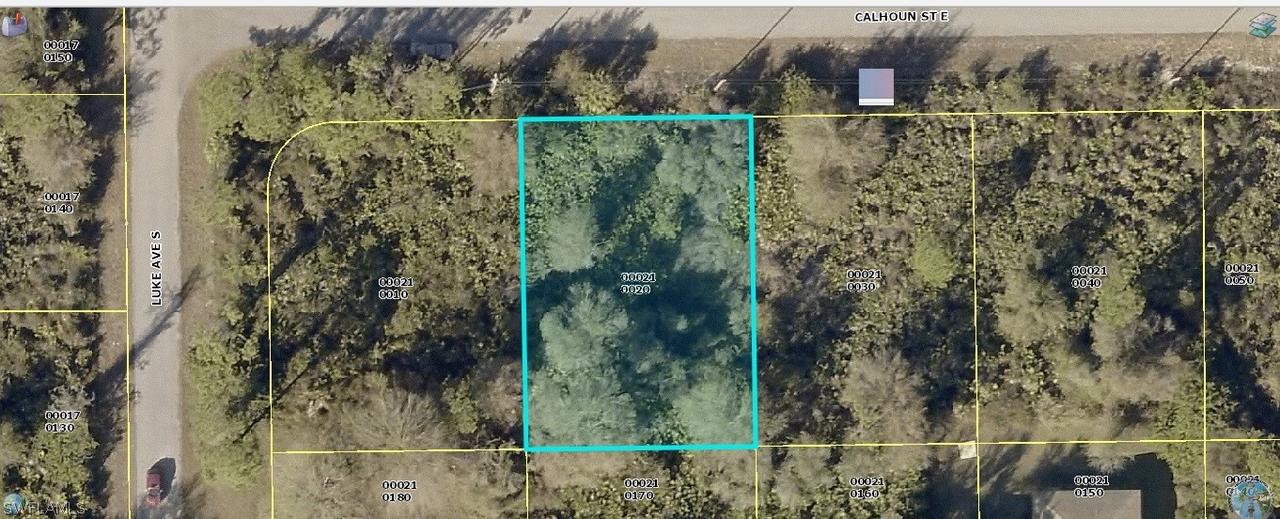 844 Calhoun St., Lehigh Acres, FL 33974