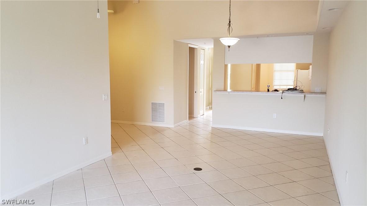1121 Van Loon Commons Cir. #302, Cape Coral, FL 33909