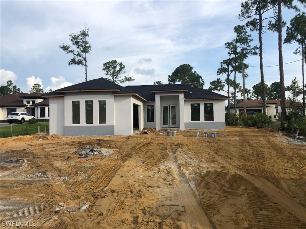 3270 47th Ave., Naples, FL 34120