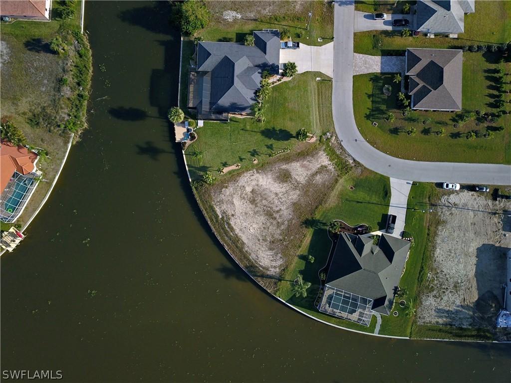 1116 SW 36th Ter., Cape Coral, FL 33914