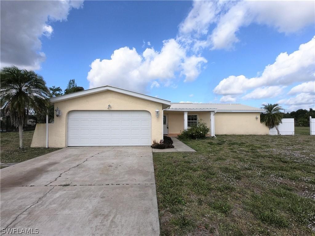 307 Fifth Ave., Lehigh Acres, FL 33936
