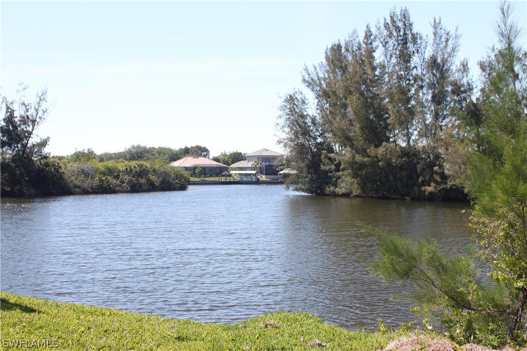 3809 NW 19th St., Cape Coral, FL 33993