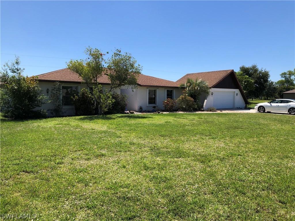 1725 SW 2nd Pl., Cape Coral, FL 33991