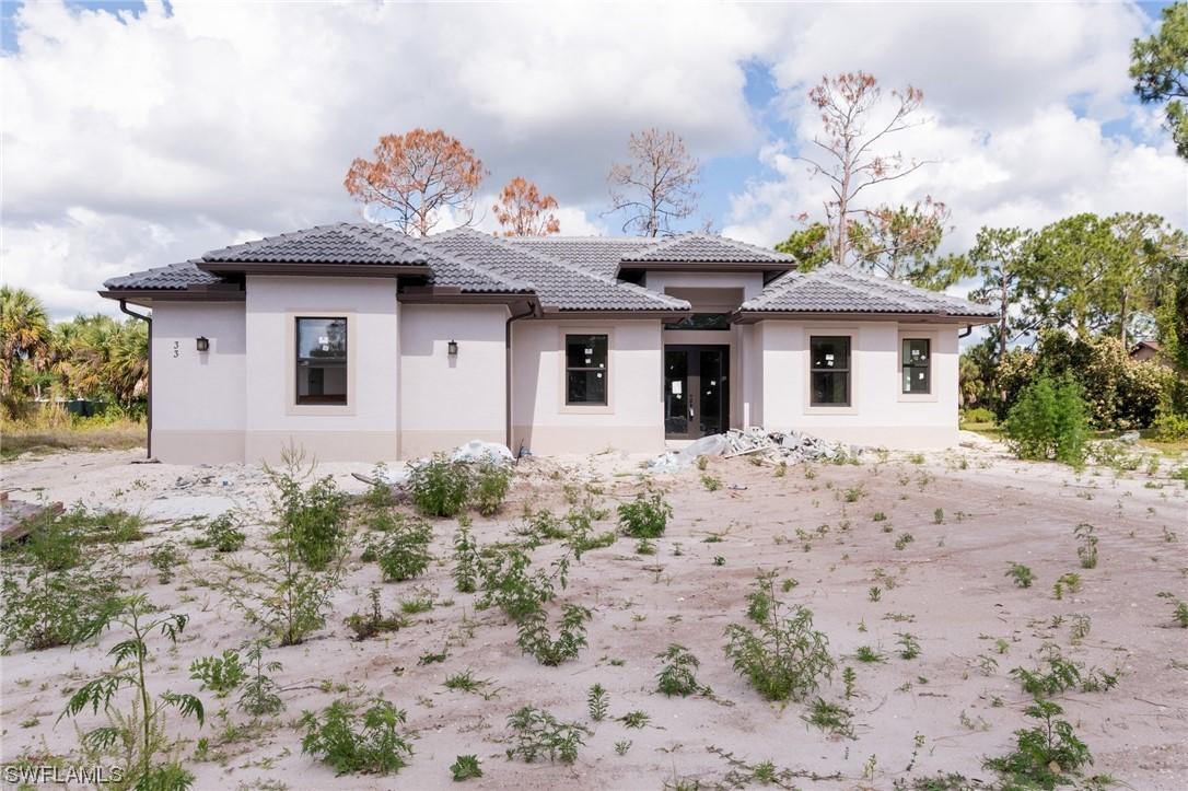 332 12th St., Naples, FL 34120