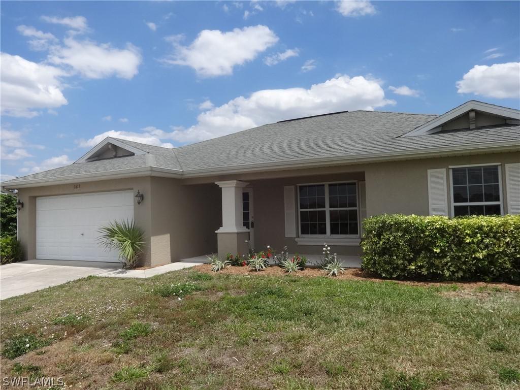 2617 NE 1st Pl., Cape Coral, FL 33909