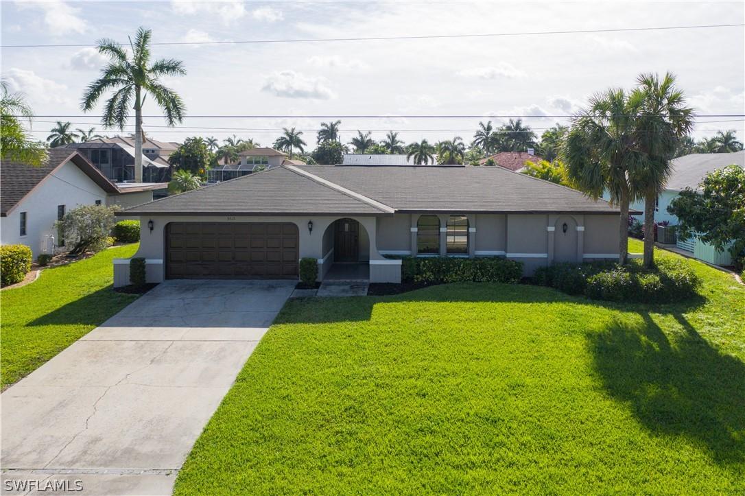 5515 SW 11th Pl., Cape Coral, FL 33914