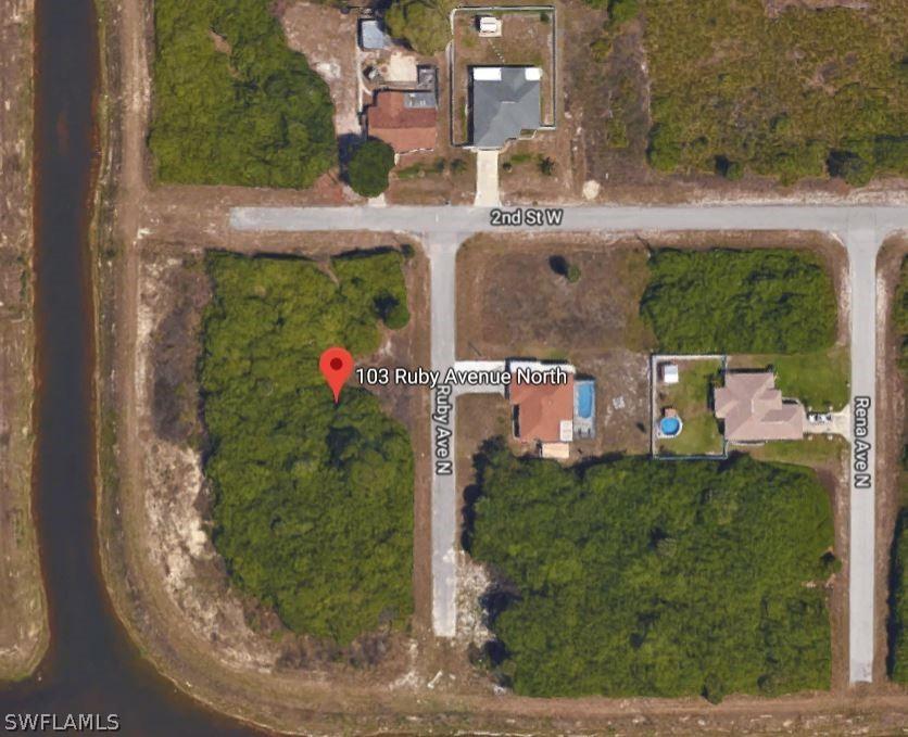 103 Ruby Ave., Lehigh Acres, FL 33971