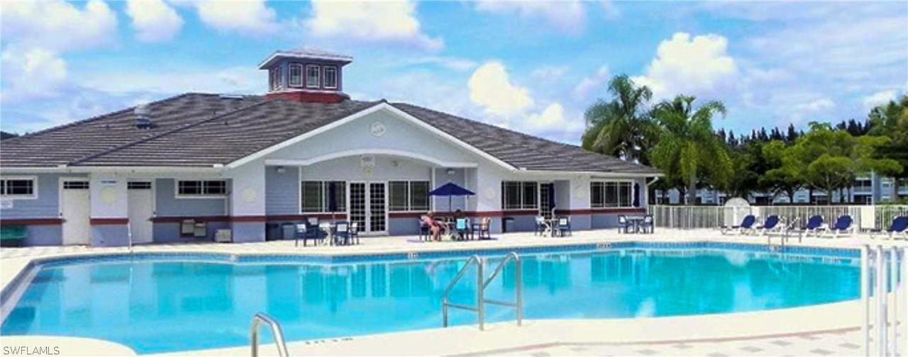 16645 Lake Circle Dr. #733, Fort Myers, FL 33908