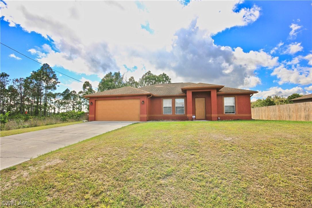 1100 Gunby Ave., Lehigh Acres, FL 33974