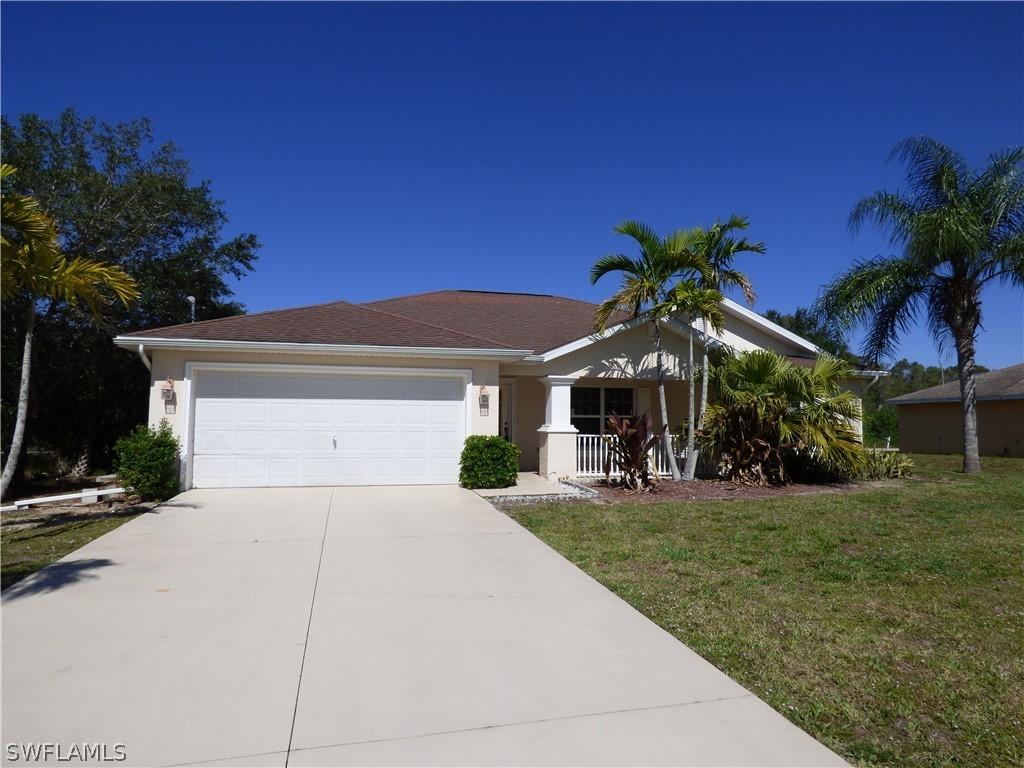 331 Parkdale Blvd., Lehigh Acres, FL 33974