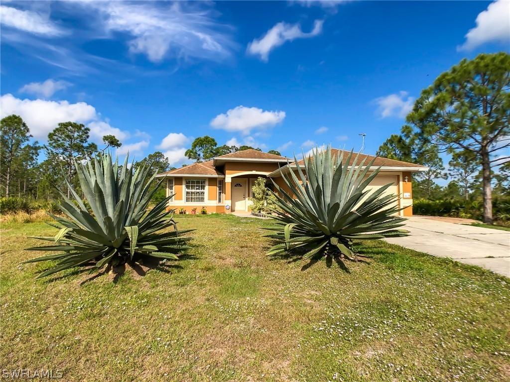 1305 Edison Ave., Lehigh Acres, FL 33972