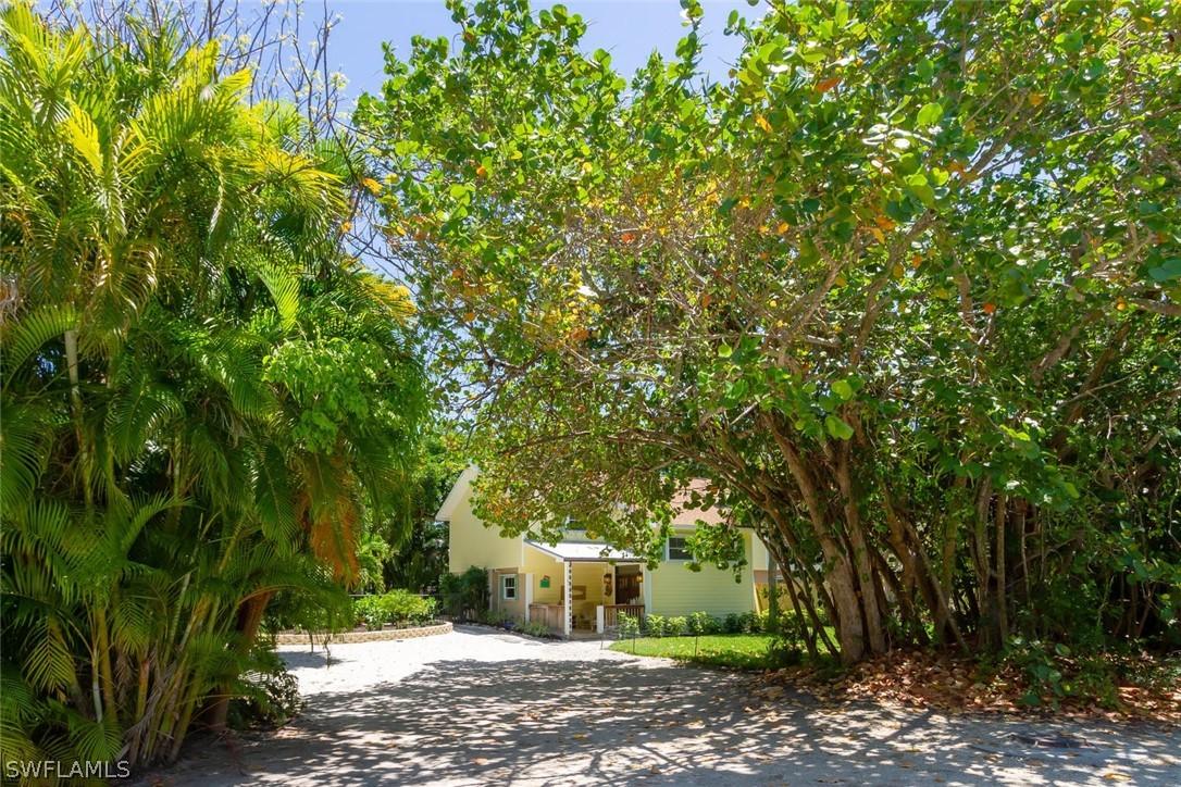 458 Casa Ybel Rd., Sanibel, FL 33957