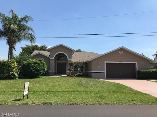 408 SE 10th Ln., Cape Coral, FL 33990