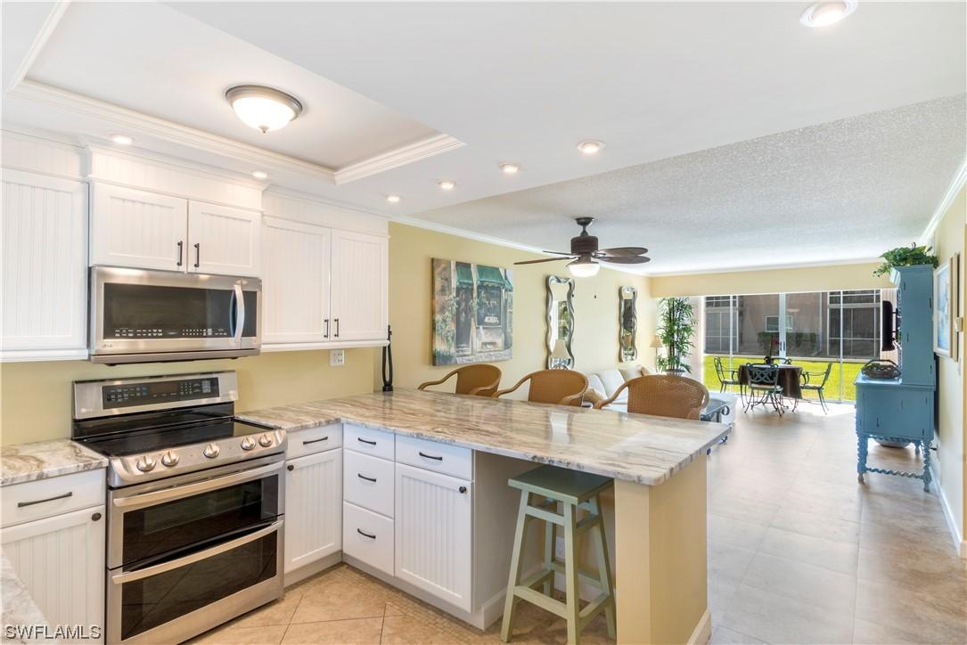1417 Chesapeake Ave. #105, Naples, FL 34102