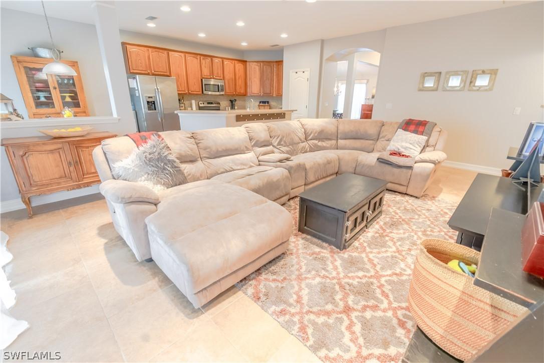 1140 NW 19th Pl., Cape Coral, FL 33993