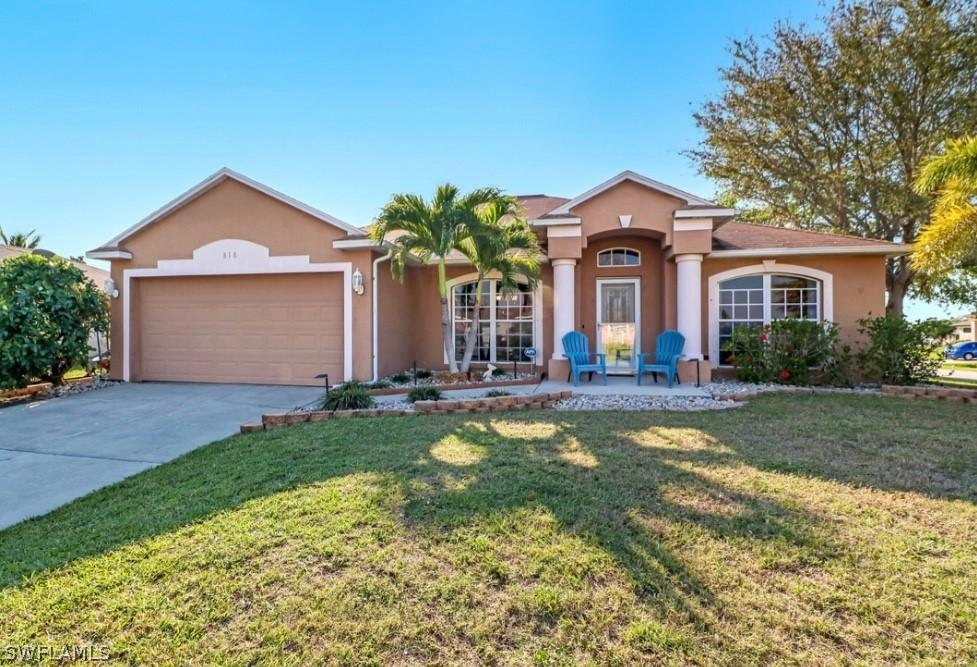 818 SE 5th Ct., Cape Coral, FL 33990