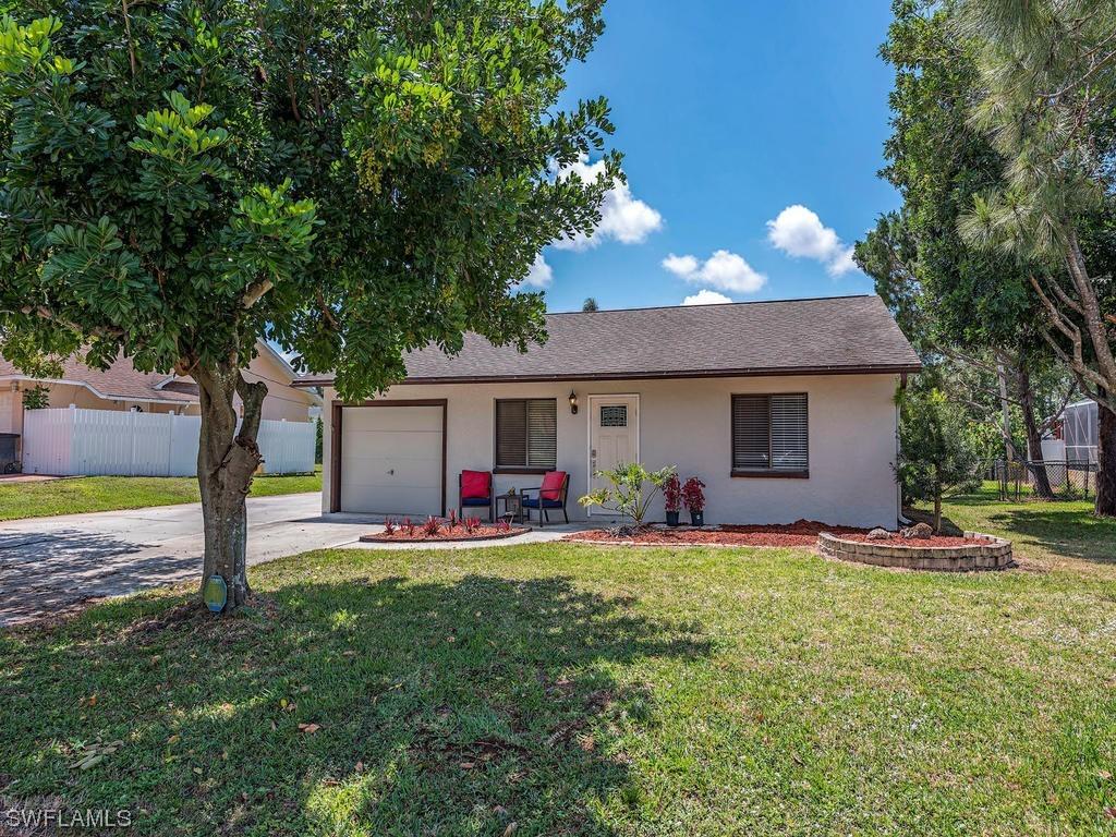 8318 Bamboo Rd., Fort Myers, FL 33967