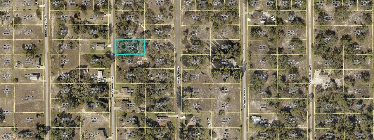 1616 Mcarthur Ave., Lehigh Acres, FL 33972