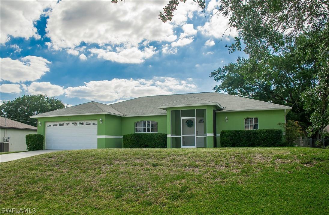 930 SW 6th Ct., Cape Coral, FL 33991