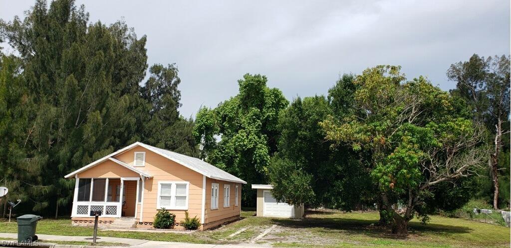 2919 Evans Ave., Fort Myers, FL 33901